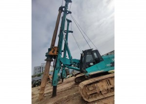 2017 الصين سعر معقول آلة دق الخوازيق للبيع Sunward Rotary Drill Rig المزود