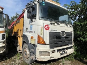 Pompe à béton montée sur camion Putzmeister 2011 Châssis Hino 49M