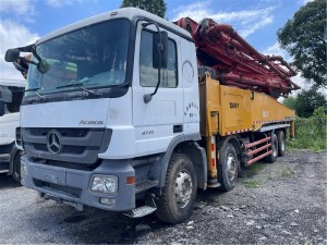 Bomba de concreto montada em caminhão Sany 2013 52M Chassi Mercedes-Benz